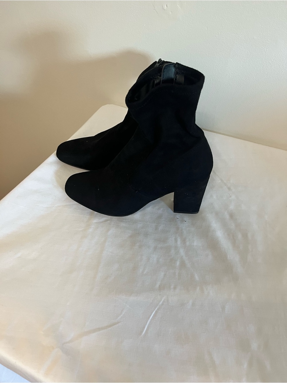 Steve Madden Black Suede Block Heel Ankle Boots
